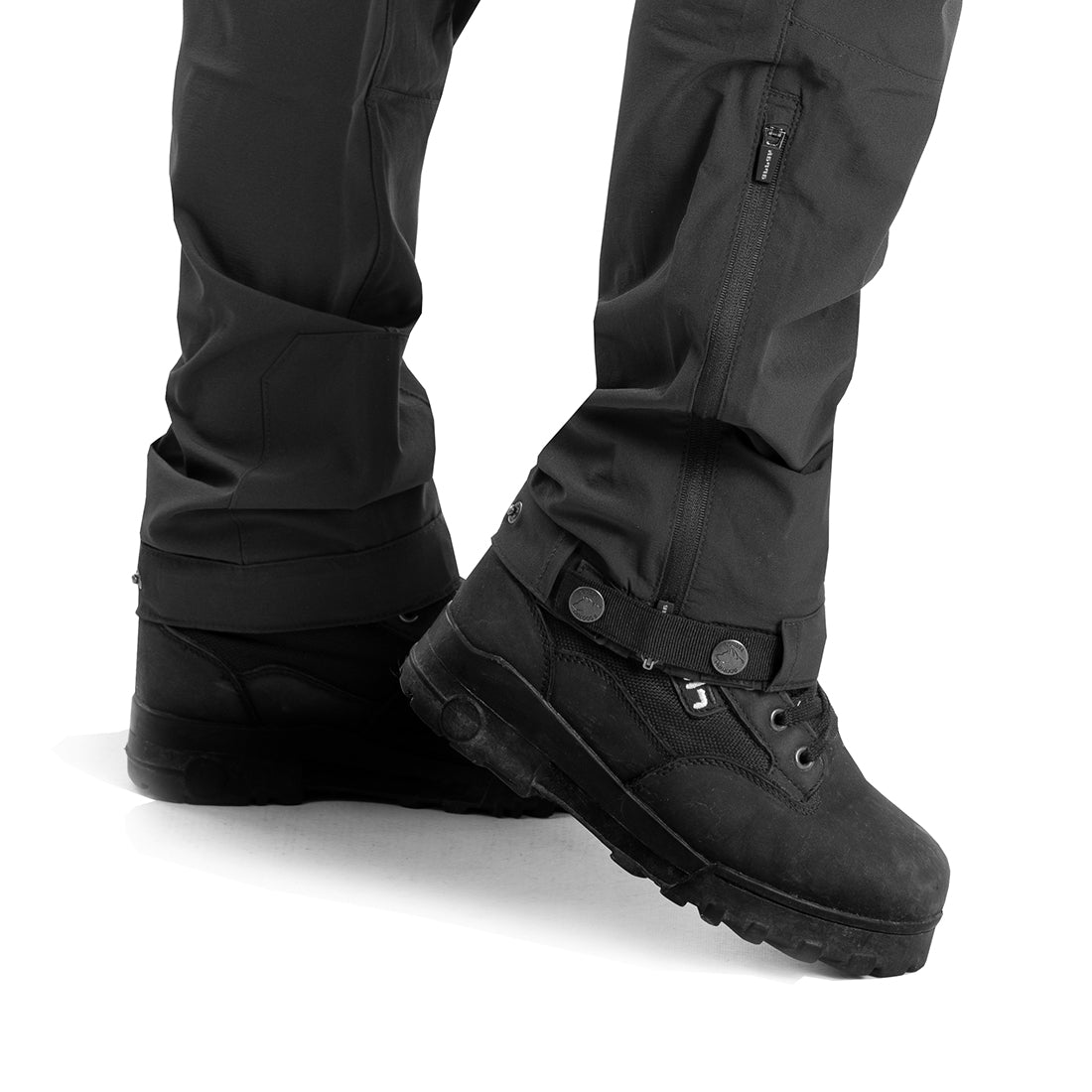 Arrak Women's Quick Dry Trousers Black leg waterproof, stretchy, with multiple pockets.