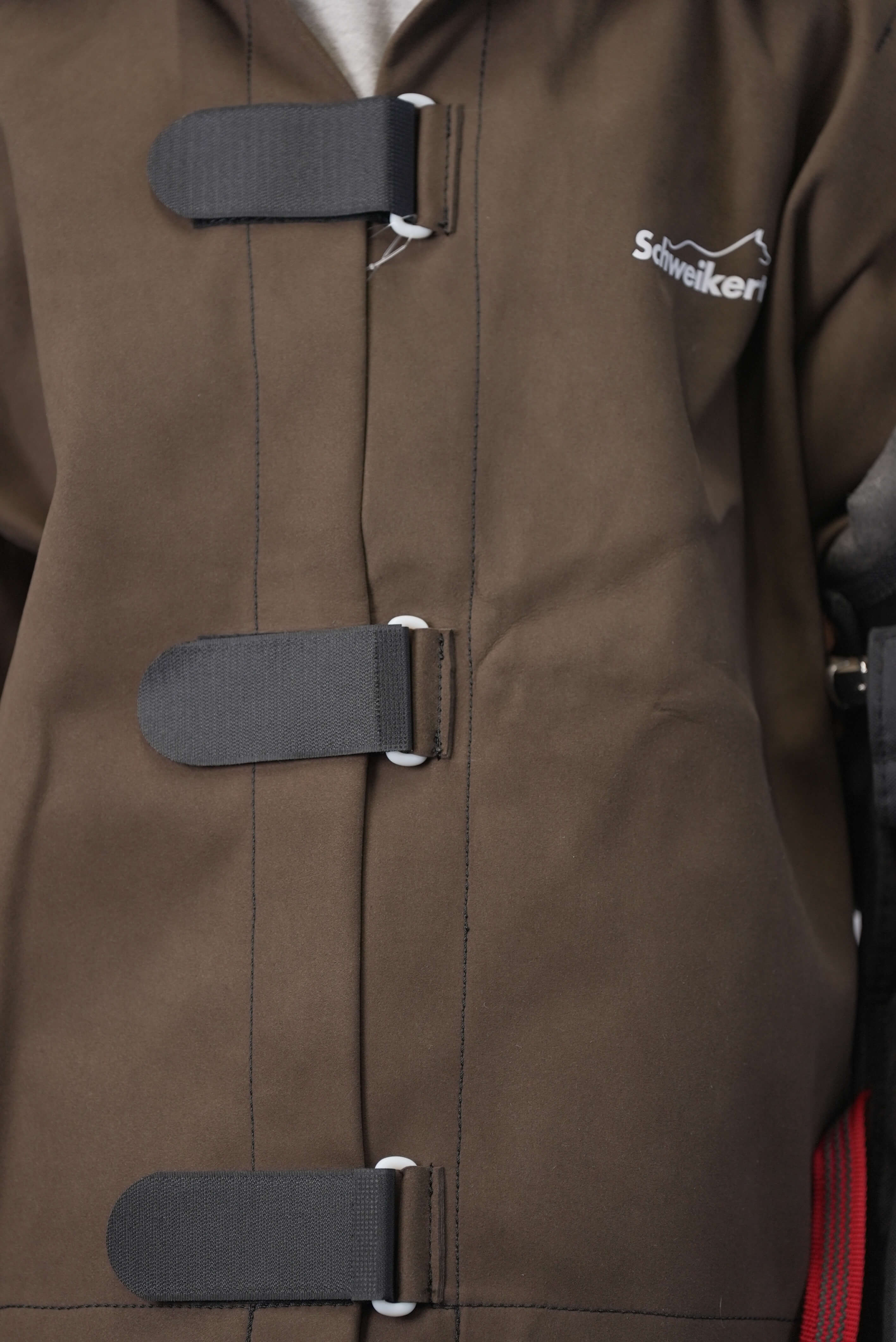 Schweikert Aero Protection Jacket front closing clasp