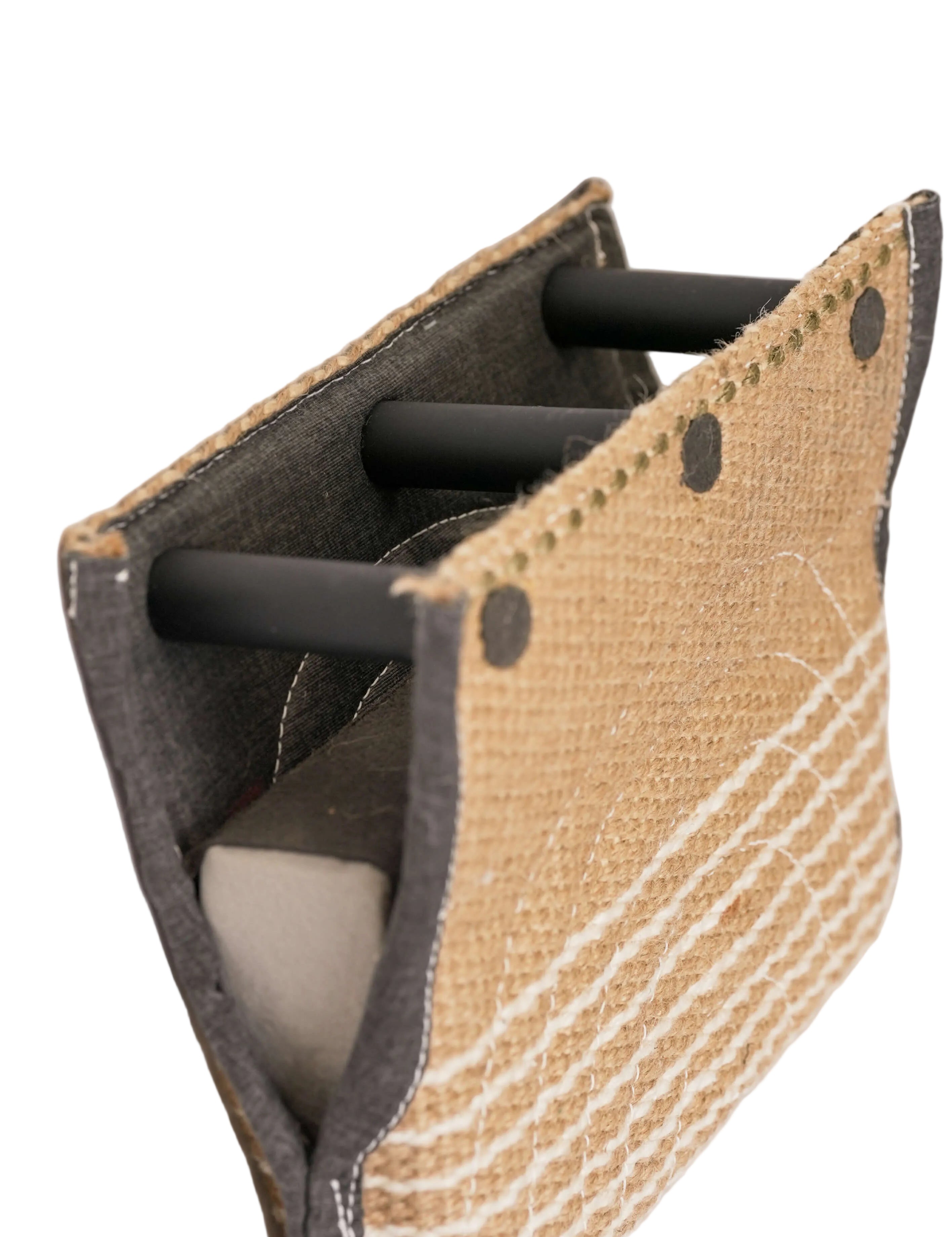 Schweikert "Jim" Jute Bite Pad with 3 Grips top angle
