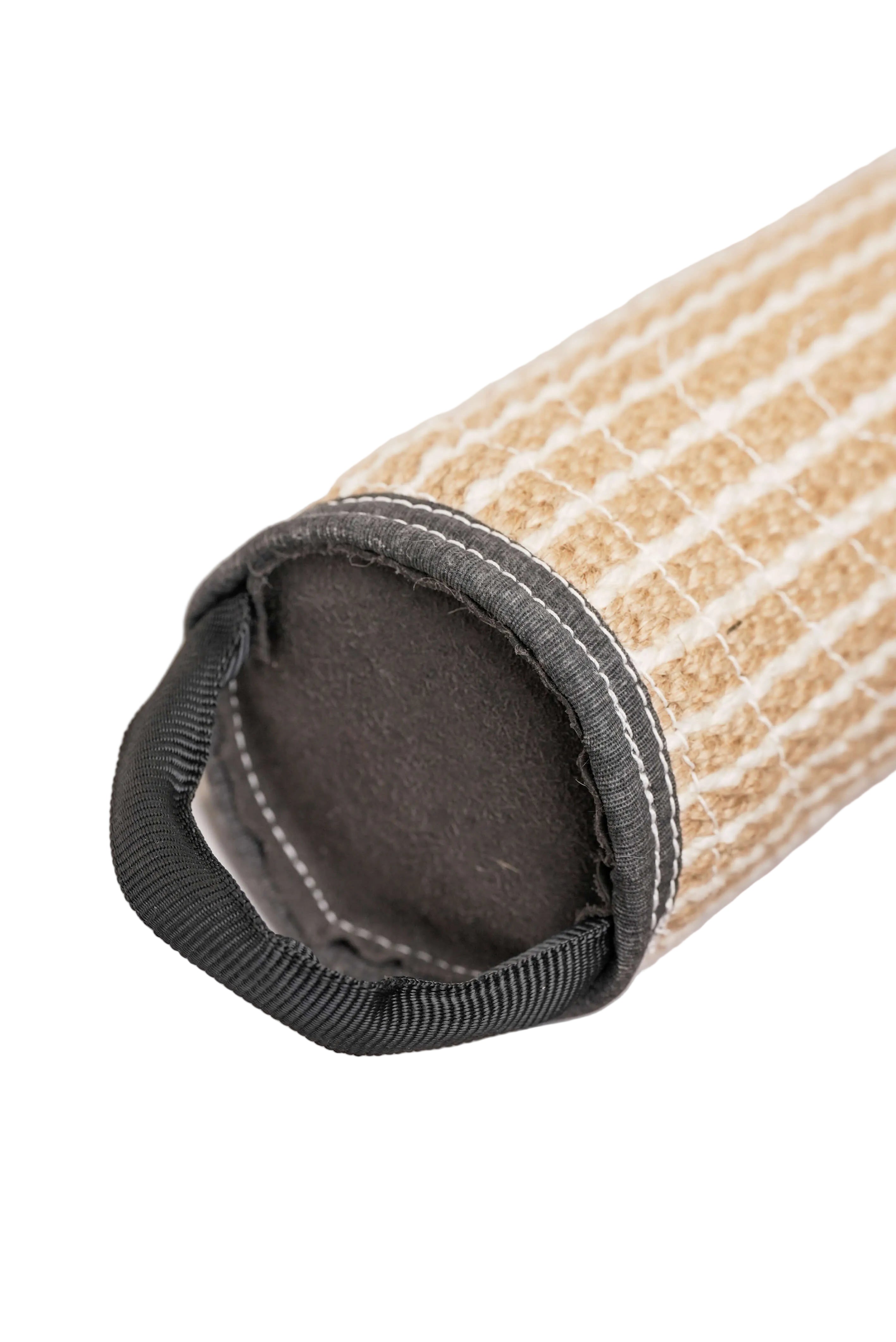 Schweikert Jute Bite Roll with Handles end